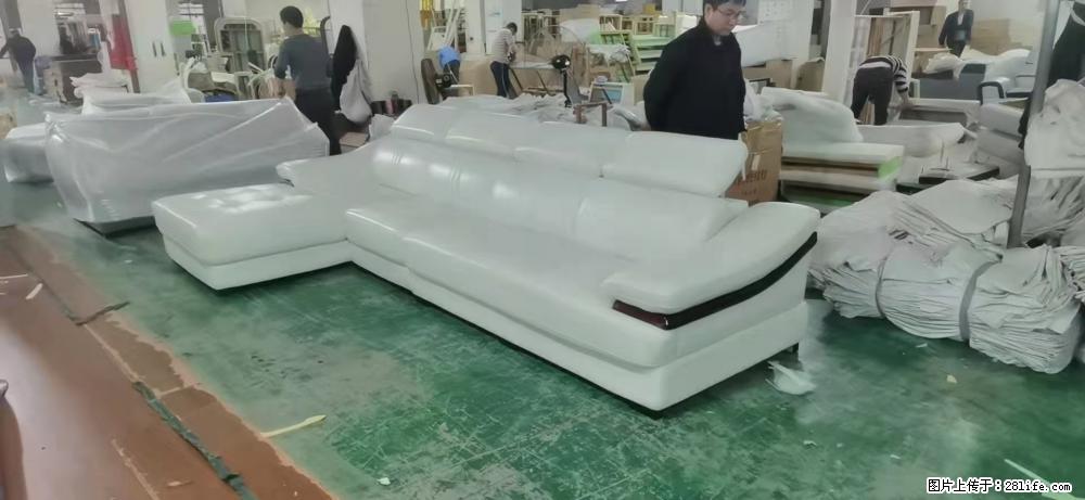 【大厂仿真皮沙发】实木框架,高回弹海绵45密度。全新包装,质量非常好,3.6米右贵妃 - 家居生活 - 淄博生活社区 - 淄博28生活网 zb.28life.com